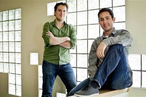 CEO Instagram bán hớ công ty cho Facebook